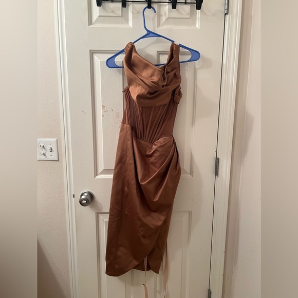 LULU ASYMMETRICAL DRAPE MIDI CORSET DRESS *TOFFEE - Picture 8 of 8